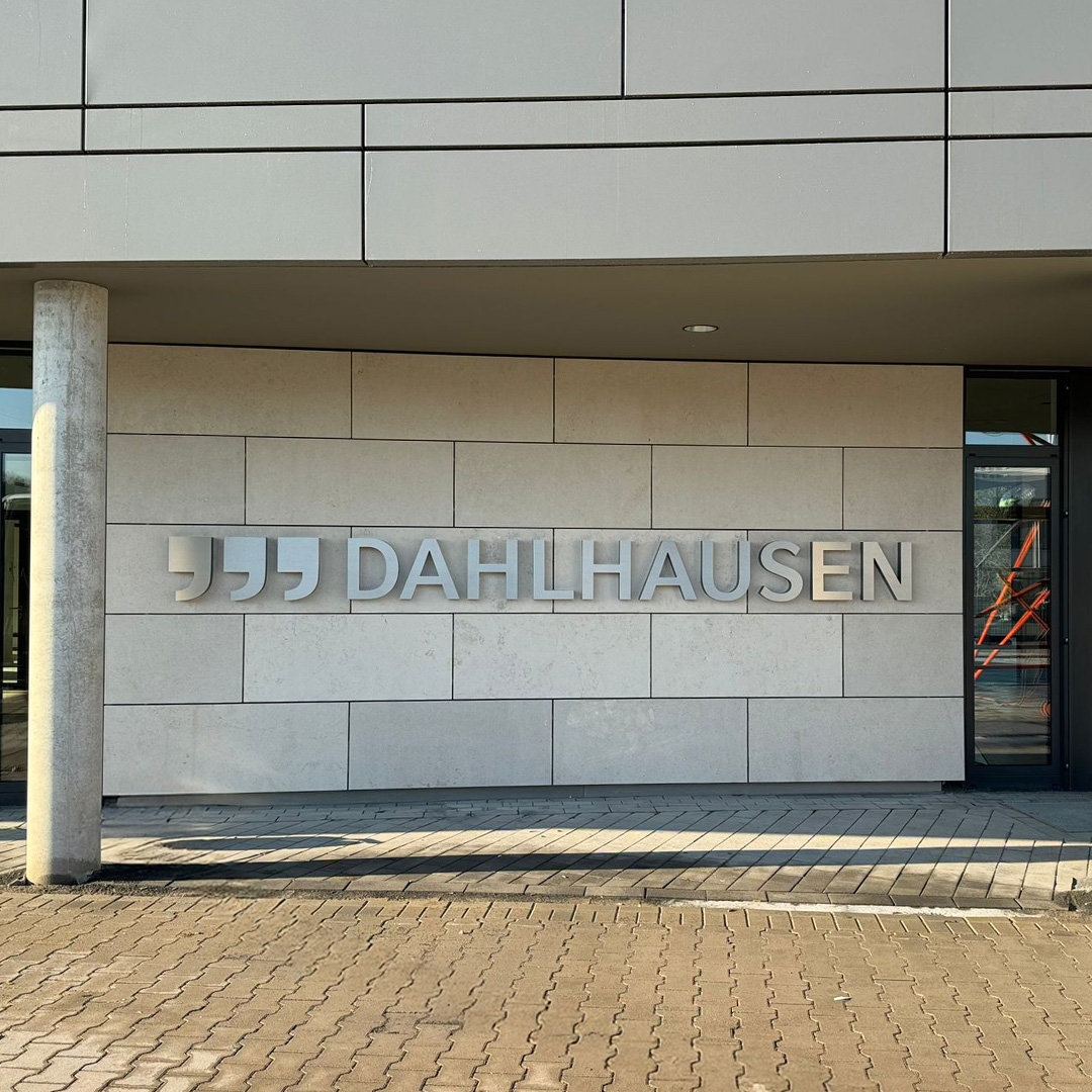 Dahlhausen Köln Buchstabenanlage