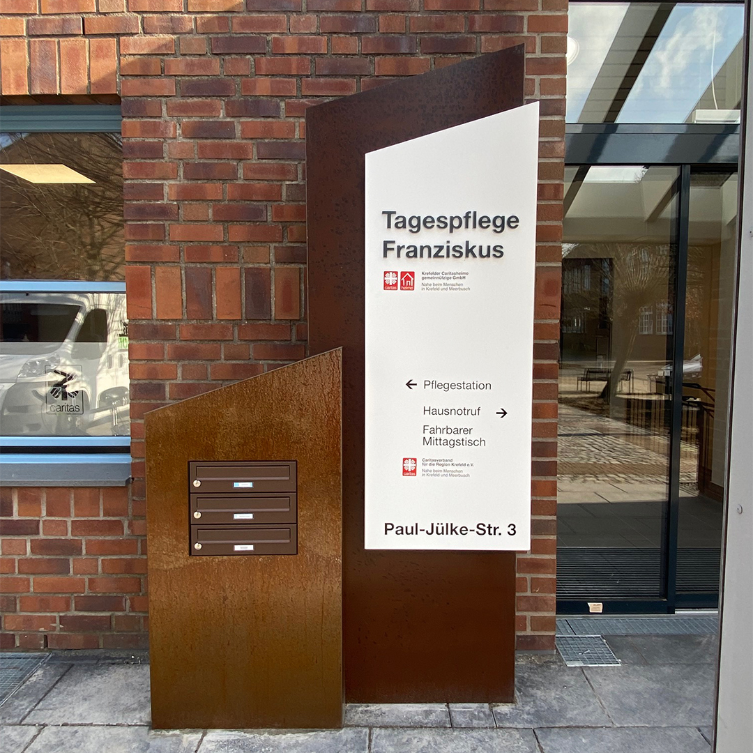 Tagespflege Franziskus Pylon Torten