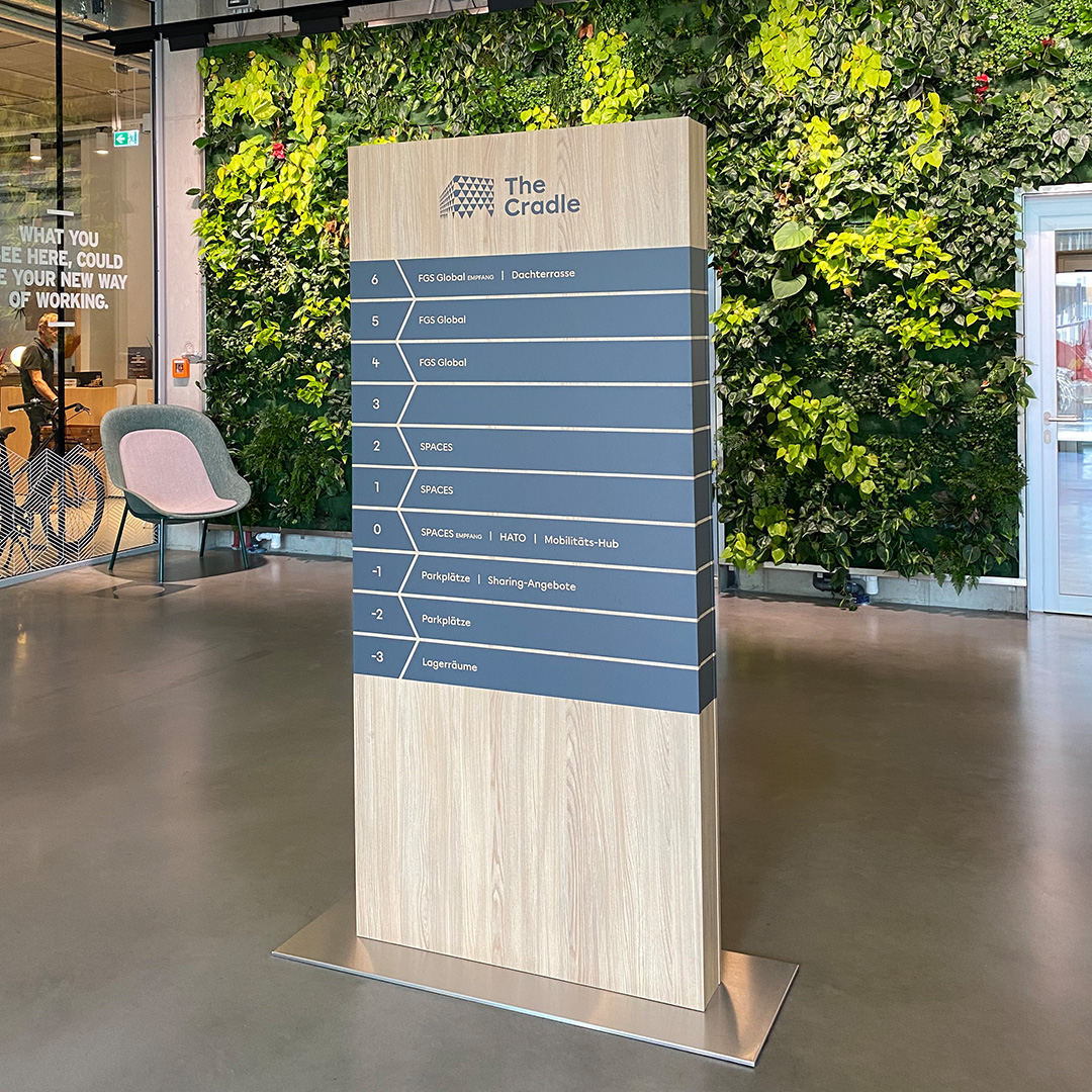 The Cradle Düsseldorf Pylon